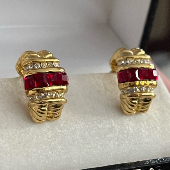 Ruby red pave set crystal gold tone clip on earrings - Picture 2 of 7